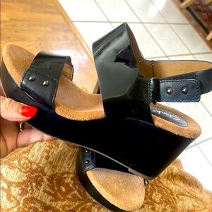 CLARKS ARTISAN Stylish Black Wedge Sandals